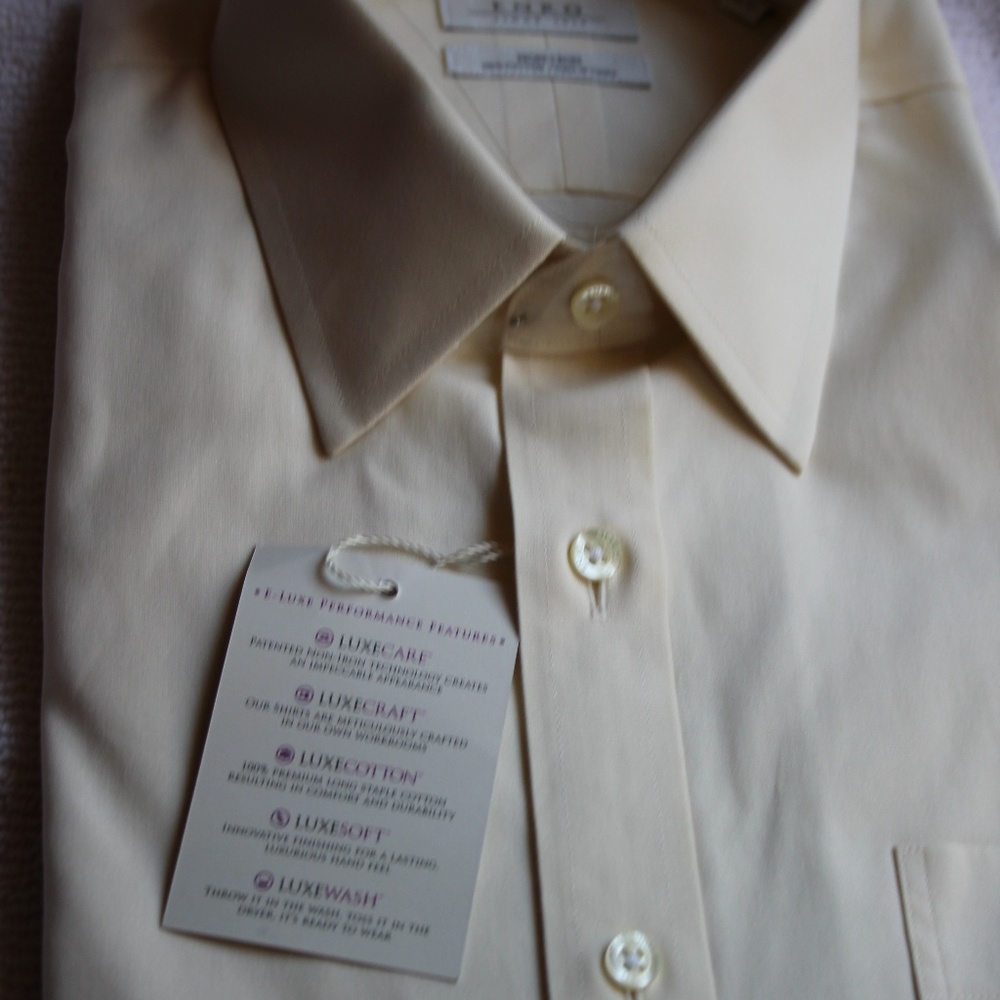 Enro  Long Sleeve Button Front shirt Yellow